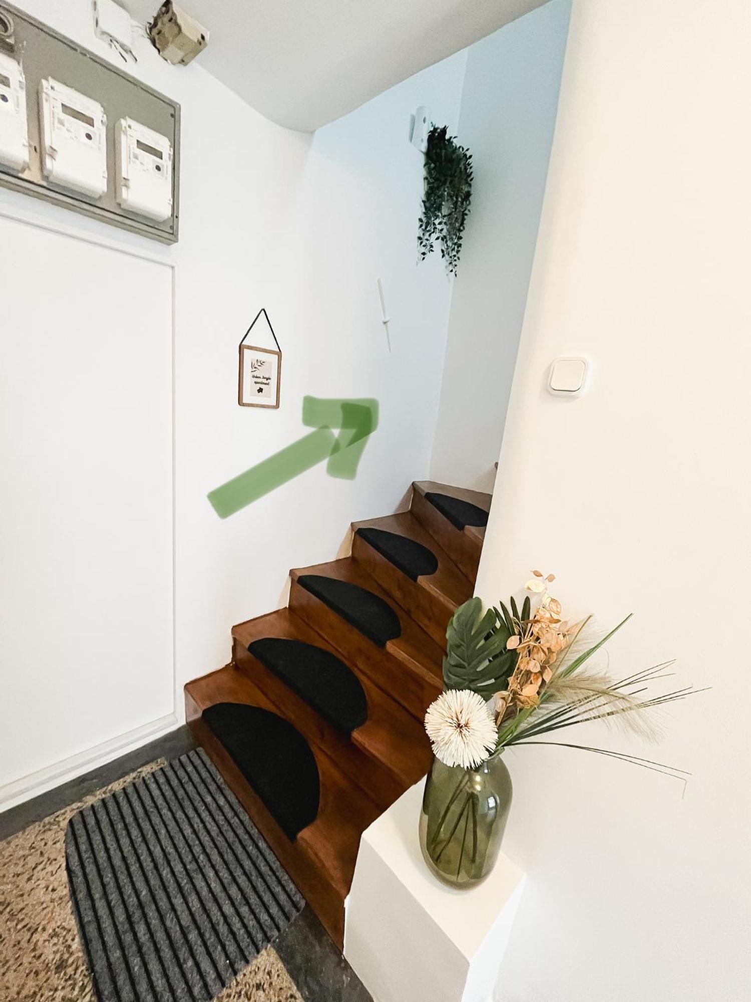 לובליאנה Urban Jungle Apartment - Free Parking מראה חיצוני תמונה